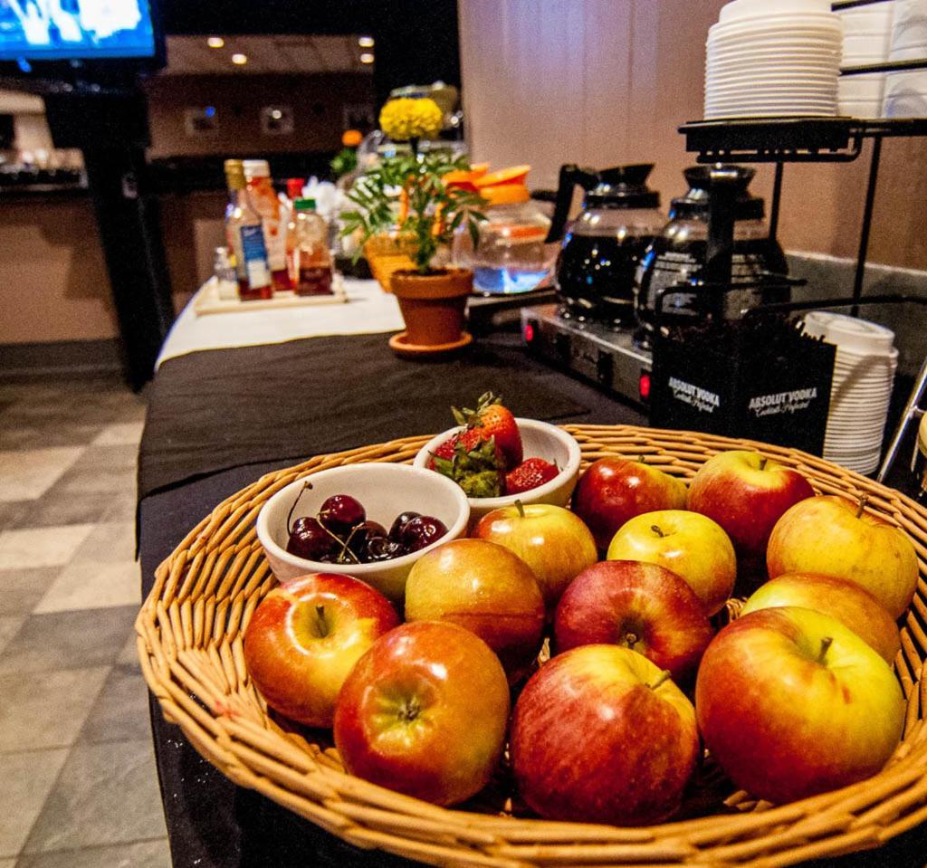 Newark Garden Finger Lakes Hotel Buitenkant foto